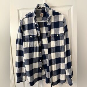 Levi’s plaid flannel